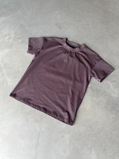 The tee taupe