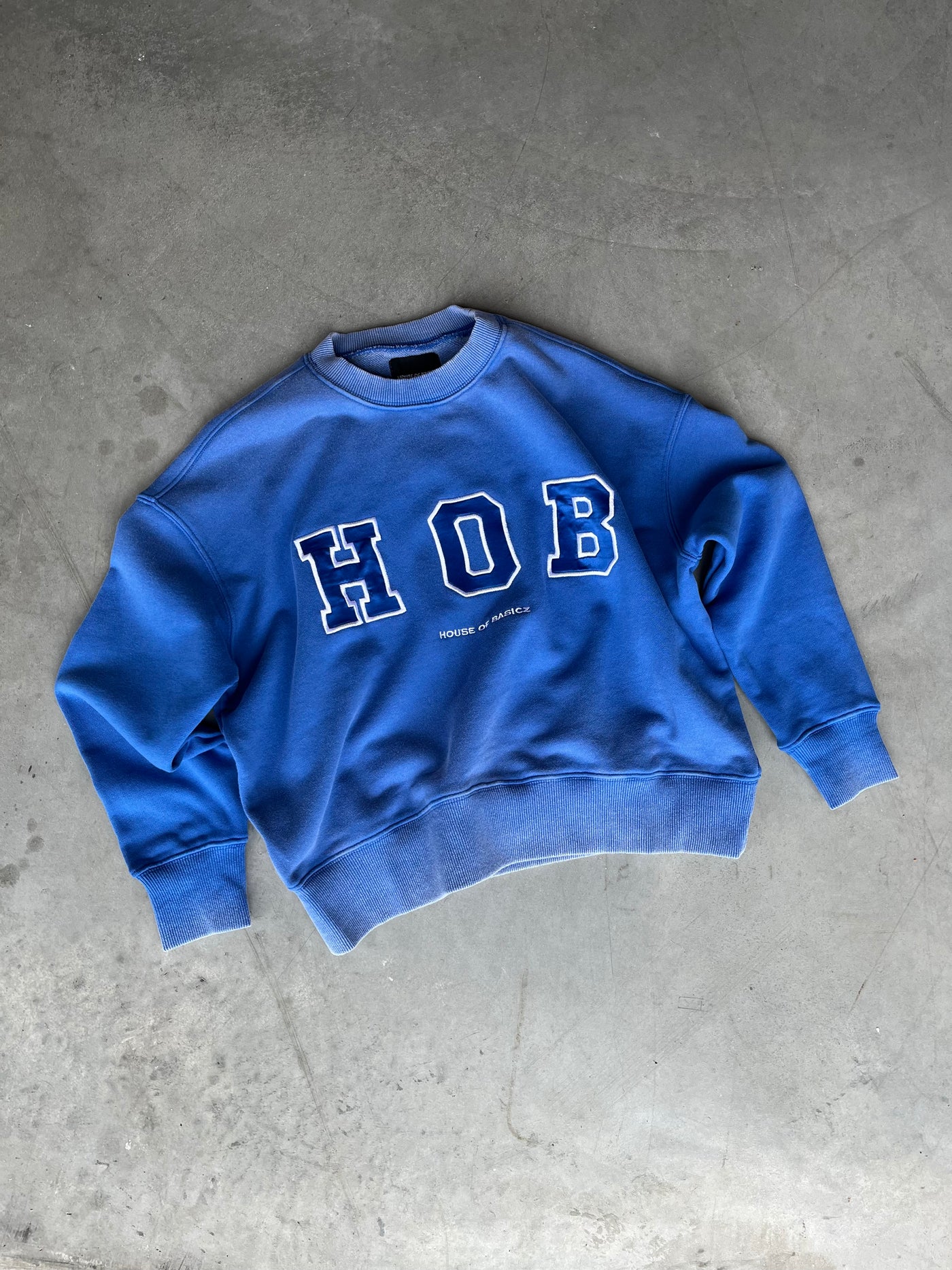 The Sweater Blue Washed